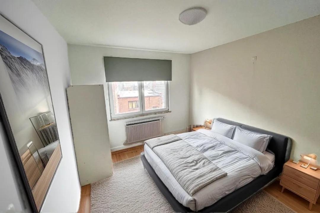 Tirou 5 Centre - Gare - Aeroport Apartment Charleroi Luaran gambar
